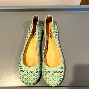 Lucky ballet flats